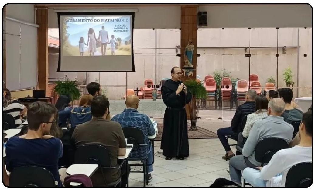 Encontro para casais que se preparam para receber o Sacramento do Matrimônio