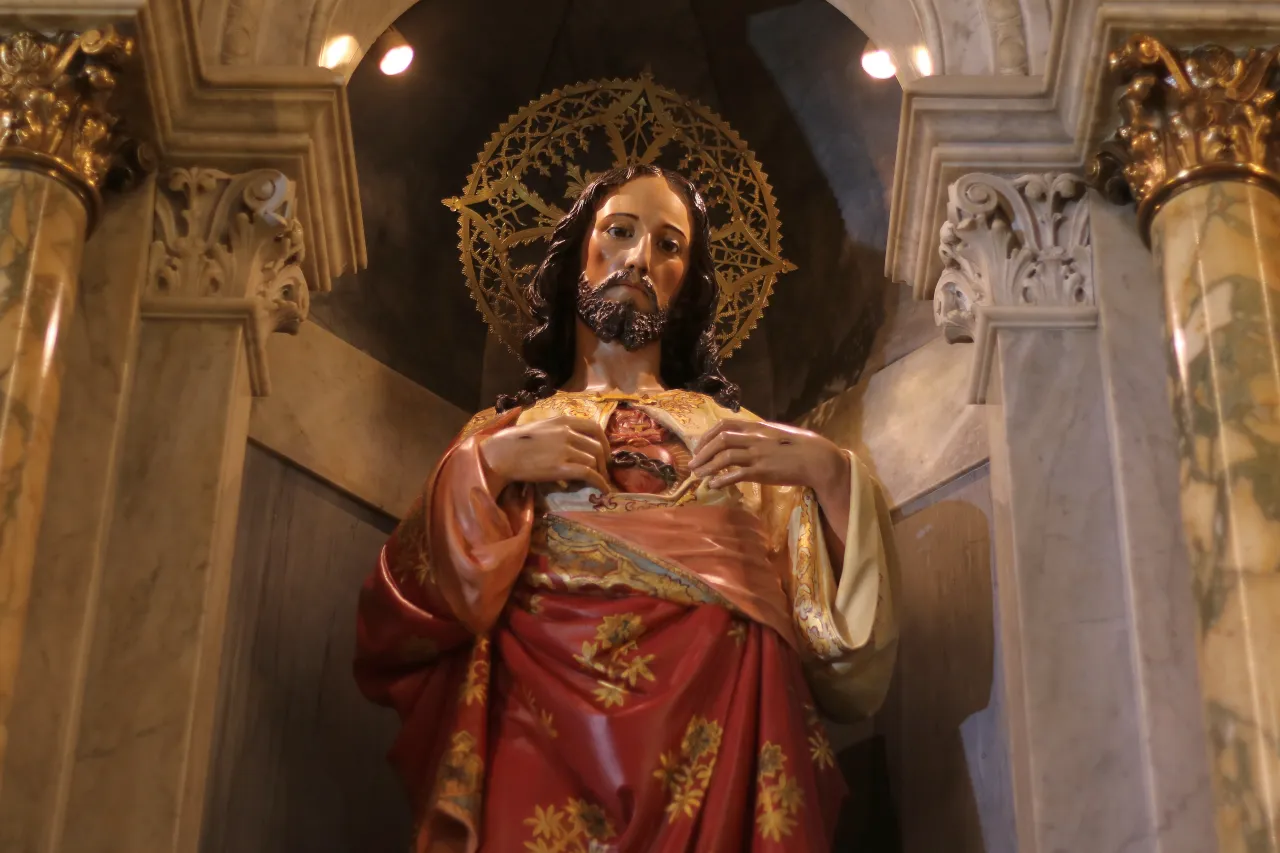 Origem da devoção e Solenidade do Sagrado Coração de Jesus